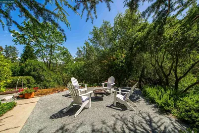 3348 Walnut Ln, Lafayette, CA 94549 - Photo 37