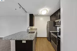 6400 Christie Ave, Emeryville, CA 94608 - Photo 9