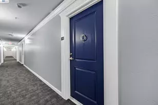 6400 Christie Ave, Emeryville, CA 94608 - Photo 5