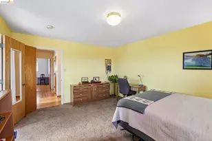 85 Edgemont Way, Oakland, CA 94605 - Photo 17