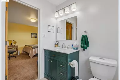 85 Edgemont Way, Oakland, CA 94605 - Photo 25
