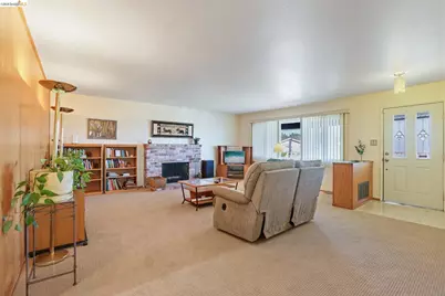 85 Edgemont Way, Oakland, CA 94605 - Photo 7