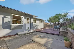 85 Edgemont Way, Oakland, CA 94605 - Photo 31