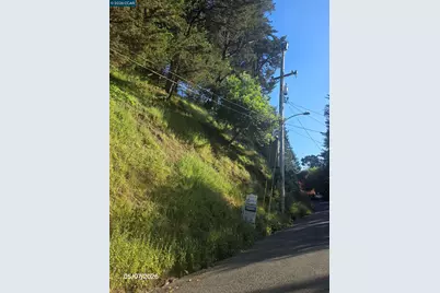 6386 Longcroft Dr, Oakland, CA 94603 - Photo 3