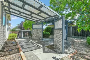 2411 Los Prados Way, Antioch, CA 94509 - Photo 29
