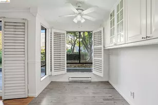 2 Admiral Dr, Emeryville, CA 94608 - Photo 21