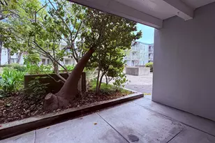 8 Admiral Dr, Emeryville, CA 94608 - Photo 21