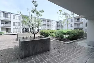 8 Admiral Dr, Emeryville, CA 94608 - Photo 29