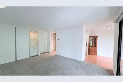 8 Admiral Dr. #A232, Emeryville, CA 94608 - Photo 5