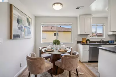 2297 Medallion Dr #4, Union City, CA 94587 - Photo 5