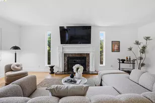 2237 Trafalgar Pl, Oakland, CA 94611 - Photo 5