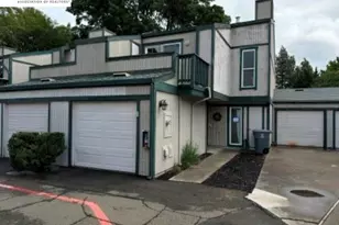 299 Shasta Dr, Vacaville, CA 95687 - Photo 3