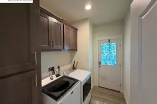 55 Palm Dr, Union City, CA 94587 - Photo 27