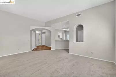 7590 Suncountry Ln, Sacramento, CA 95828 - Photo 9