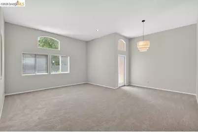 7590 Suncountry Ln, Sacramento, CA 95828 - Photo 7