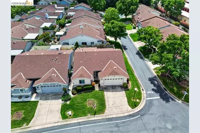 7590 Suncountry Ln, Sacramento, CA 95828 - Photo 43