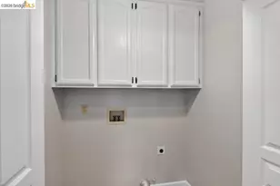 7590 Suncountry Ln, Sacramento, CA 95828 - Photo 25