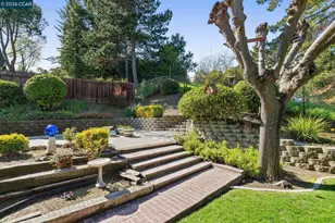 1014 Veterans Ct, Martinez, CA 94553 - Photo 29