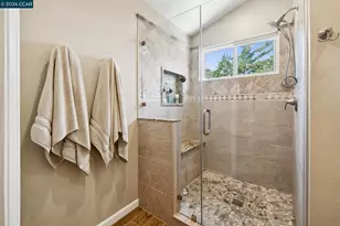 1014 Veterans Ct, Martinez, CA 94553 - Photo 19