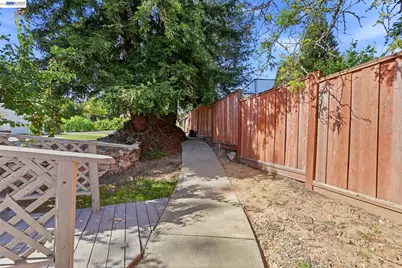 540 Hamilton Way, Pleasanton, CA 94566 - Photo 53