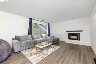 11321 Sutters Mill Cir, Gold River, CA 95670 - Photo 15