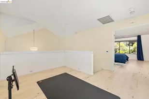 11321 Sutters Mill Cir, Gold River, CA 95670 - Photo 35