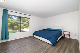 11321 Sutters Mill Cir, Gold River, CA 95670 - Photo 21