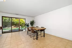 11321 Sutters Mill Cir, Gold River, CA 95670 - Photo 25