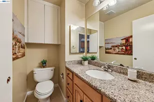 3447 Capella Ln, Alameda, CA 94502 - Photo 15