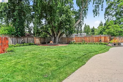 131 Brookside Pl, Danville, CA 94526 - Photo 35