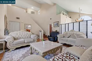 330 Bartlett Ct, Suisun City, CA 94585 - Photo 5