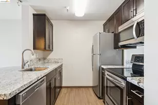 6400 Christie Ave, Emeryville, CA 94608 - Photo 11