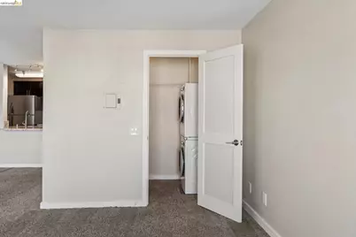 6400 Christie Ave #3406, Emeryville, CA 94608 - Photo 25