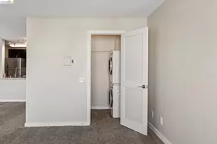 6400 Christie Ave, Emeryville, CA 94608 - Photo 25