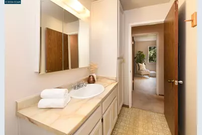 5455 Kirkwood Dr #B6, Concord, CA 94521 - Photo 13