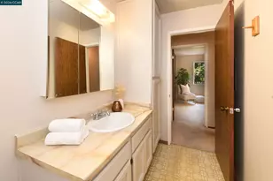 5455 Kirkwood Dr, Concord, CA 94521 - Photo 13