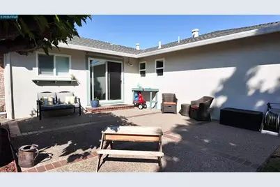 926 Sassel, Concord, CA 94518 - Photo 27