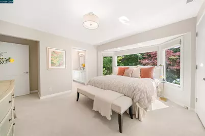 3926 Peardale Dr, Lafayette, CA 94549 - Photo 29