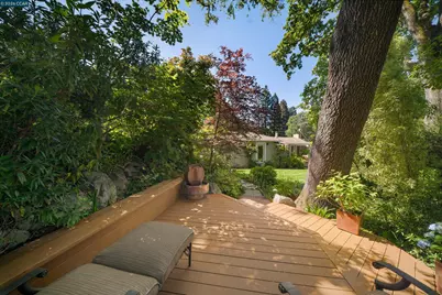 3926 Peardale Dr, Lafayette, CA 94549 - Photo 51