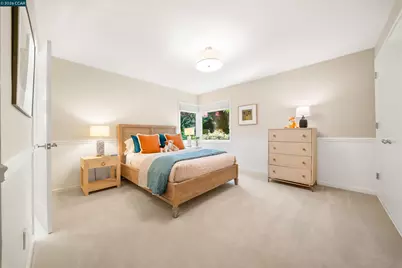 3926 Peardale Dr, Lafayette, CA 94549 - Photo 37