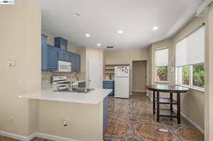687 Rockspray Cir, Pittsburg, CA 94565 - Photo 9