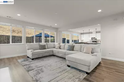 5341 Promontory Way, Antioch, CA 94531 - Photo 9