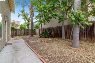 811 G St, Antioch, CA 94509 - Photo 43