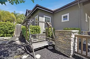 1224 Bridlewood Ct, Clayton, CA 94517 - Photo 39