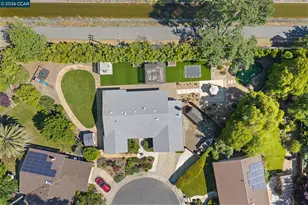 726 San Andreas Ct, Concord, CA 94518 - Photo 3