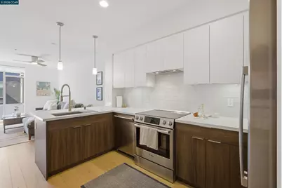 901 Jefferson St #513, Oakland, CA 94607 - Photo 1