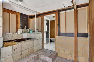 2541 Marina Blvd, San Leandro, CA 94577 - Photo 21