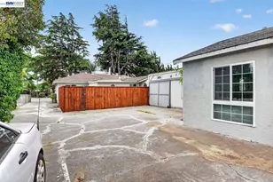 2541 Marina Blvd, San Leandro, CA 94577 - Photo 25