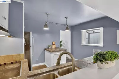 2541 Marina Blvd, San Leandro, CA 94577 - Photo 41