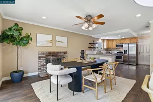 2103 Deerwood Dr, Martinez, CA 94553 - Photo 9